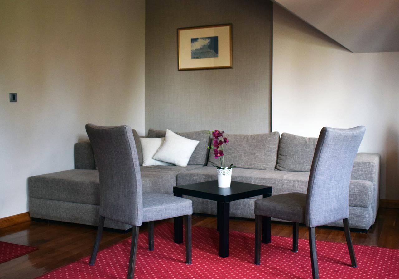 Hotel Moja Carda Temerin Extérieur photo